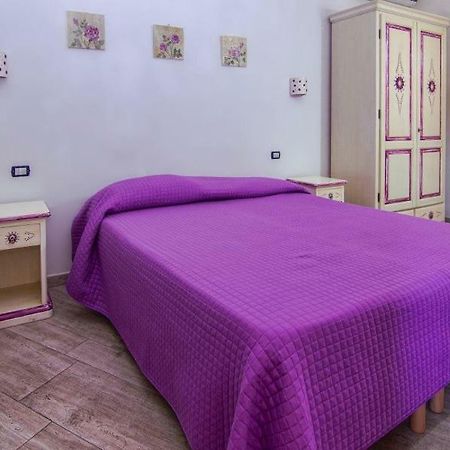 Room Tortoli' Екстер'єр фото