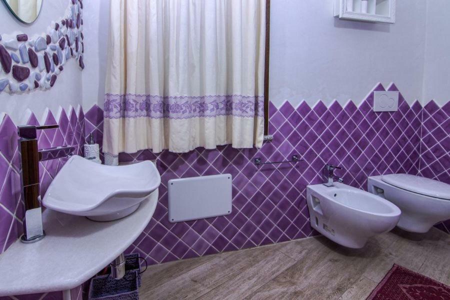 Room Tortoli' Екстер'єр фото